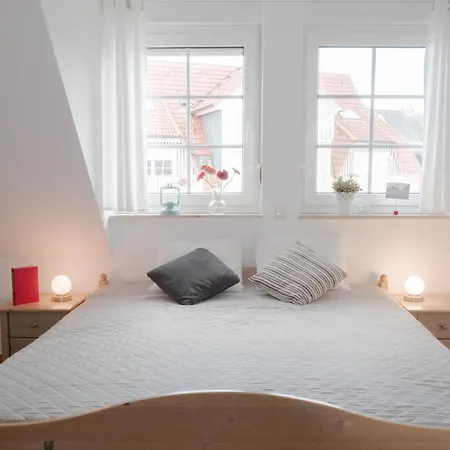 Friedenstrasse 21 Whg 4 זינקסט