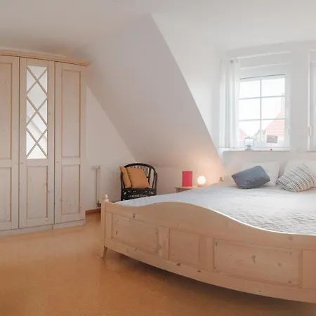 Friedenstrasse 21 Whg 4 *