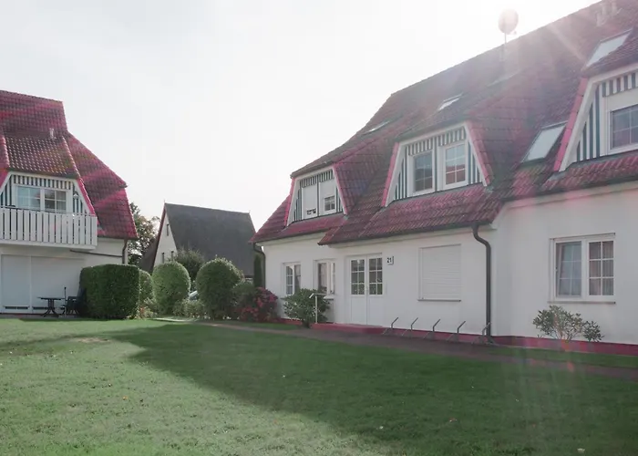 Friedenstrasse 21 Whg 4 * Zingst